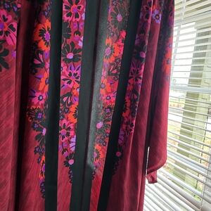 Bob Mackie Wearable Art Red Floral Kimono - Size 2X (I think it's really a 1x)